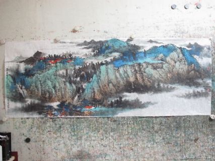 山立青天外云游碧翠中