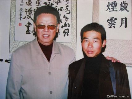 中国书法家宫一心与沈阳市市长艾廷峻在沈阳美术馆