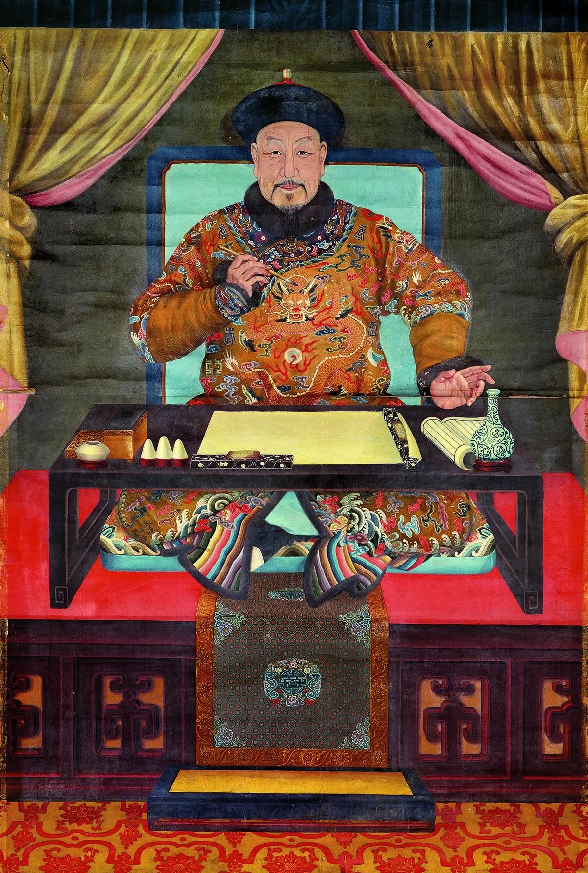 清 郎世宁 乾隆皇帝朝服像绢本35x52